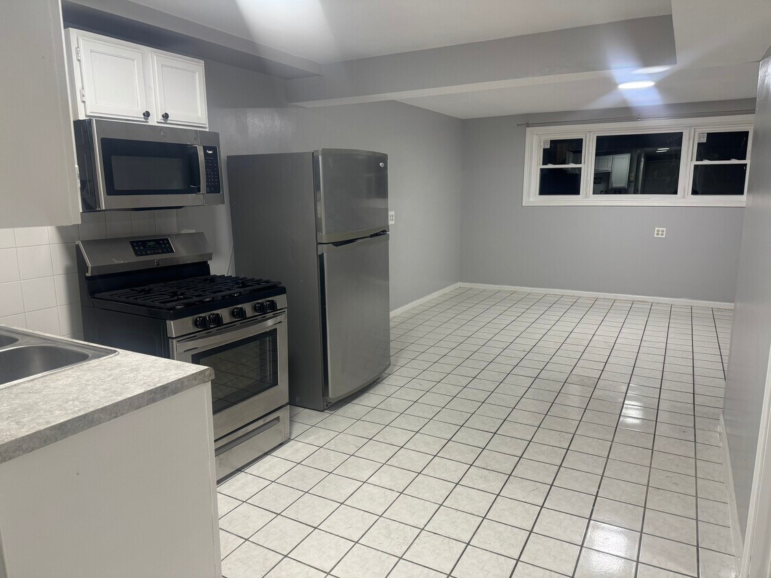Foto principal - 4410 S Saint Louis Ave