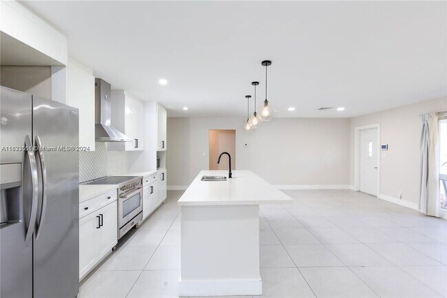 Foto del edificio - 4430 NE 28th Terrace