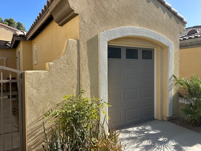 Foto del edificio - 82207 Burton Ave