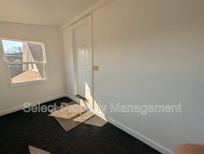 Building Photo - 1914 Kentucky Ave