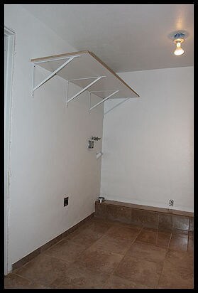 Foto del edificio - 6420 Gentile Ln NE