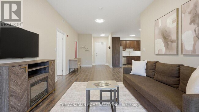 Photo du bâtiment - 8111 Forest Glen Dr