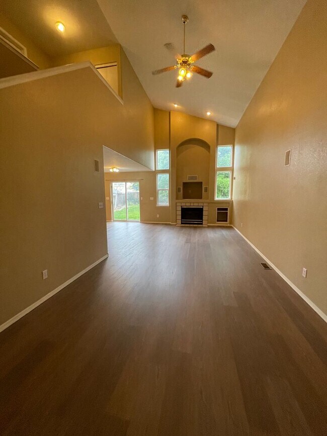 Building Photo - 2018 Angelo Drive