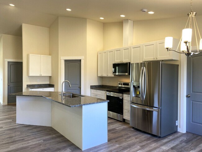 Building Photo - New Construction in Dallesport