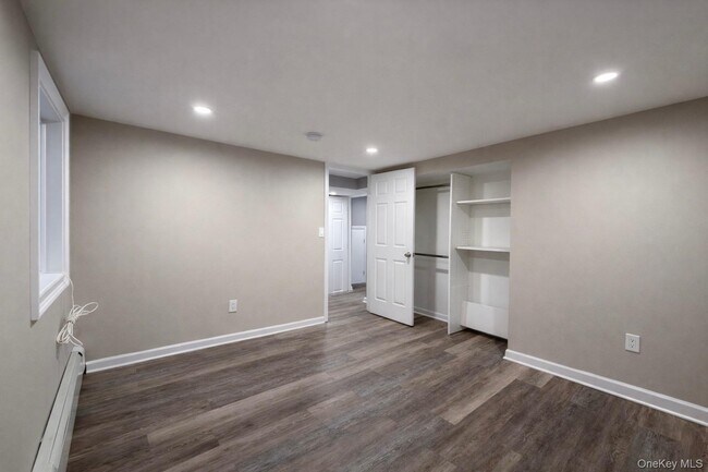 Building Photo - 660 N Dunton Ave