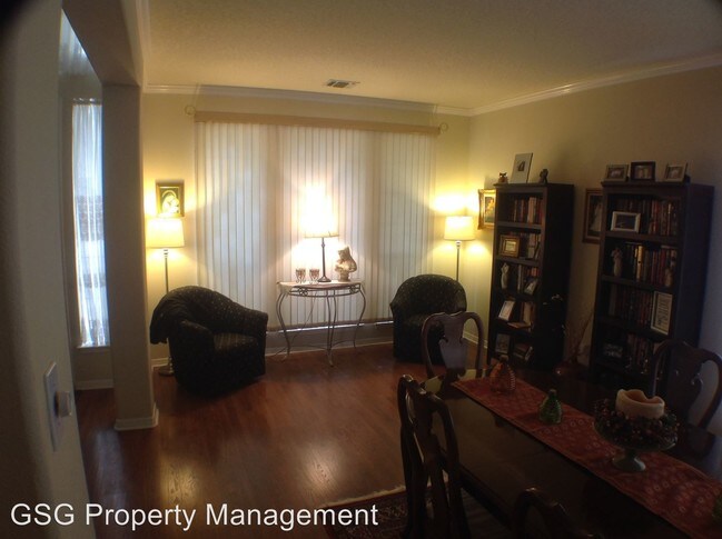 Foto del edificio - 15322 Fall Place Dr