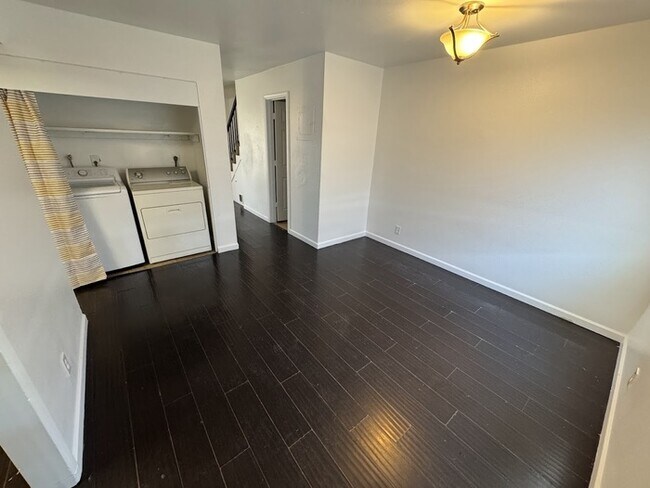 Foto del edificio - West Phoenix 3br townhome
