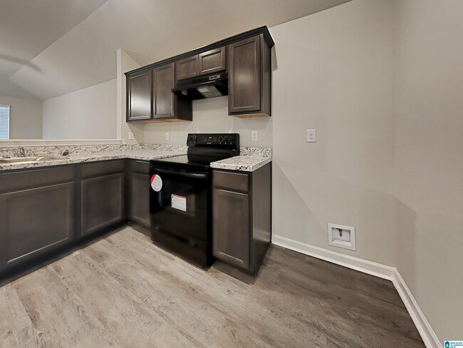 Foto del edificio - 1040 Brookhaven Dr