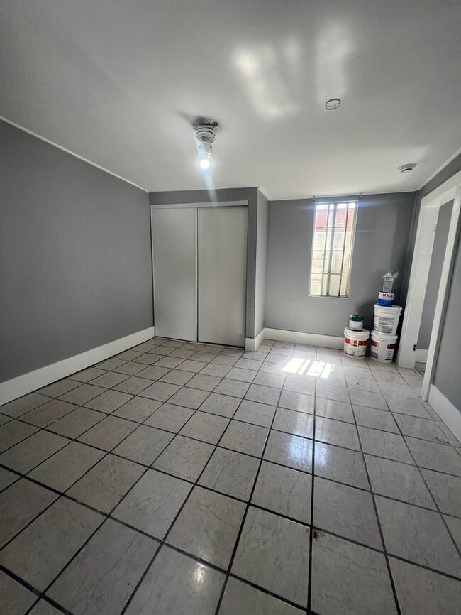 Foto del edificio - Cozy 2 Bedroom 1 Bathroom