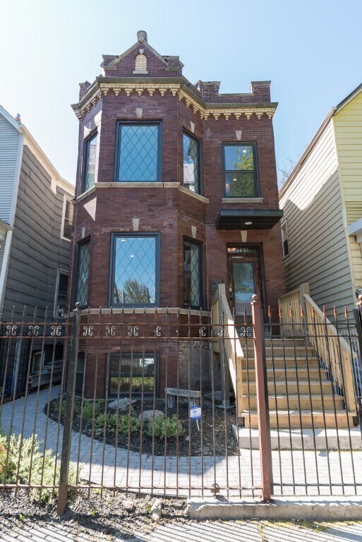 Building Photo - 3651 W Palmer St
