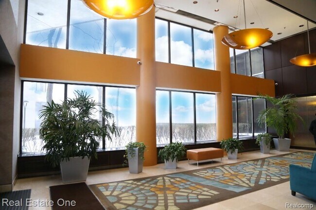 Foto del edificio - 1001 W Jefferson Ave