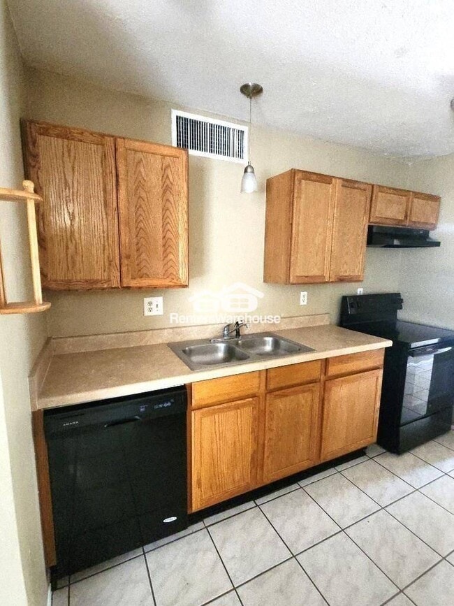 Foto del edificio - 24310 Rockin 7 Dr