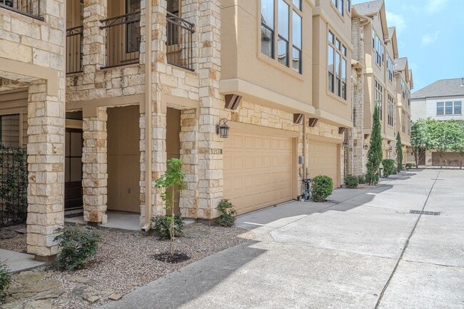 Foto del edificio - 5213 Eigel St