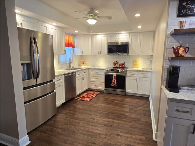 Foto del edificio - 7867 Sailboat Key Blvd S