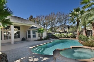 Building Photo - 12210 Santa Fe Springs Ct