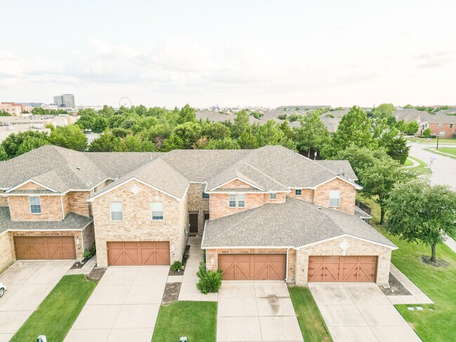 Building Photo - 5908 Lost Valley Dr