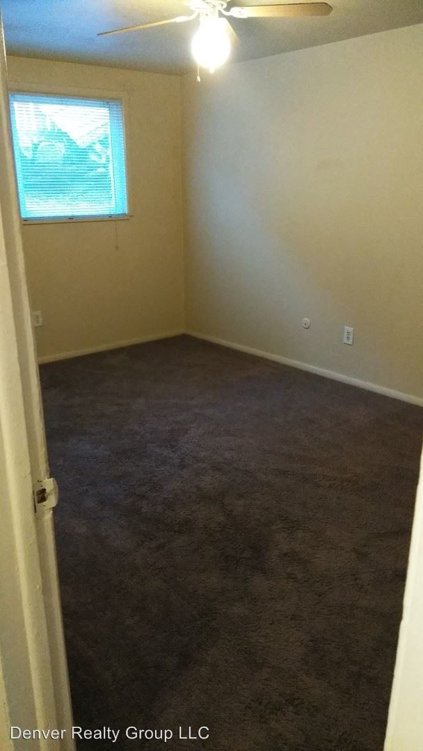 Foto del edificio - 431-431 E Willamette Ave