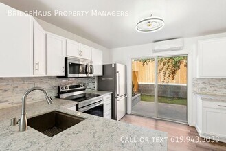 Building Photo - 6644 Bell Bluff Ave