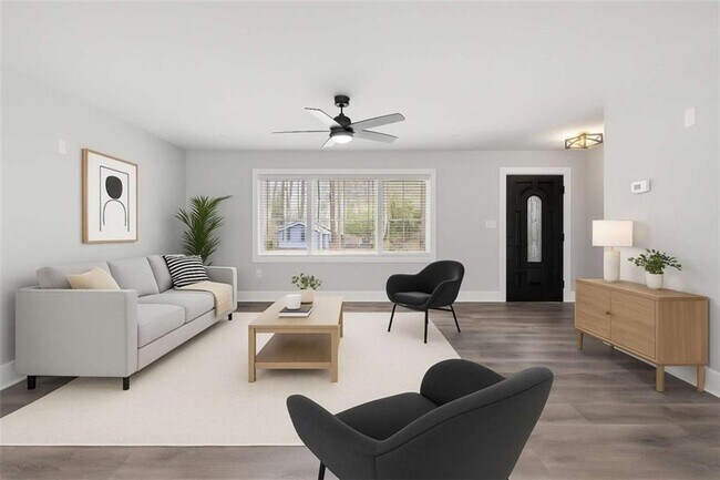 Foto del edificio - 5109 Dogwood Hills Dr