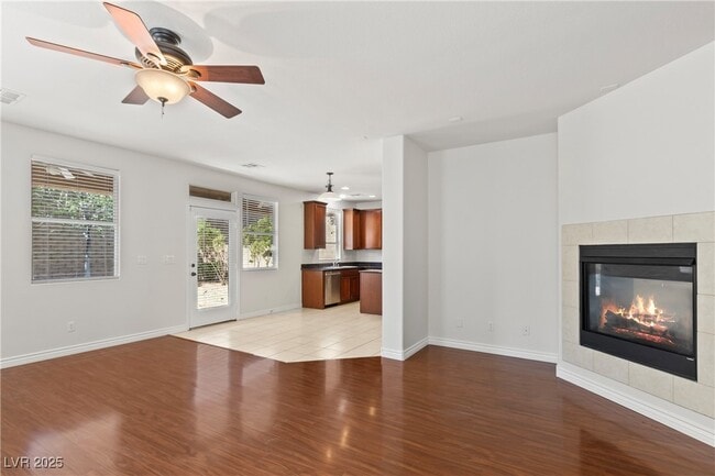 Foto del edificio - 2831 Dunnottar Ave