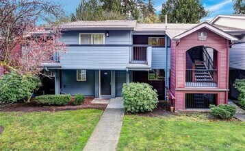 Building Photo - 15917 Waynita Way NE