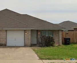 Building Photo - 4104 Jeff Scott Dr