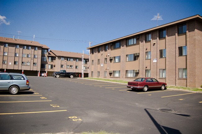 Campus Side Rentals - Saint Cloud, MN | Apartments.com Campus Side Rentals - Saint Cloud, MN | Apartments.com