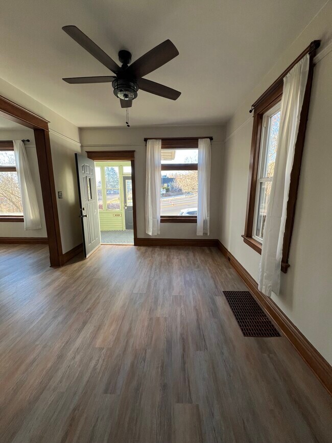 View of living room - 904 N 6th Ave E