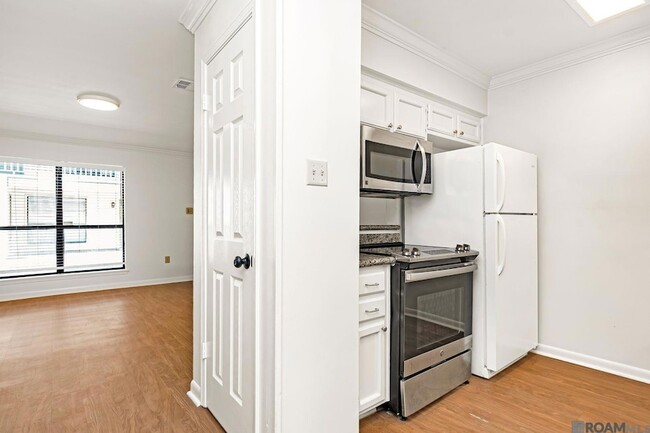 Building Photo - 5243 Butter Creek Ln