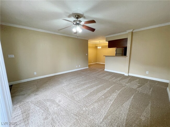 Building Photo - 3135 S Mojave Rd