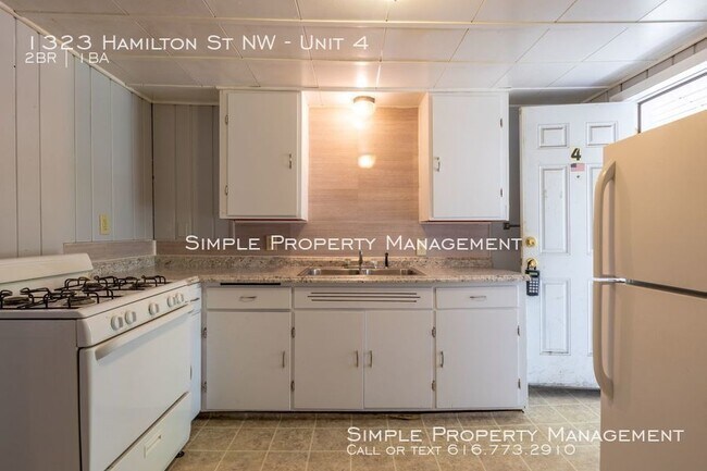 Building Photo - 1323 Hamilton Ave NW