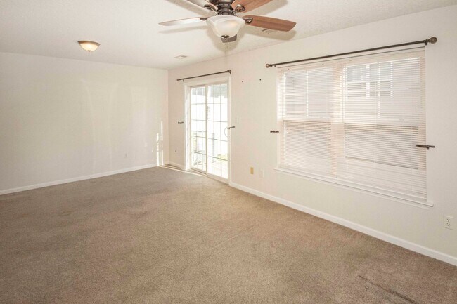 Foto del edificio - Seymour 37865 - 2 bedroom, 2.5 bath condo ...