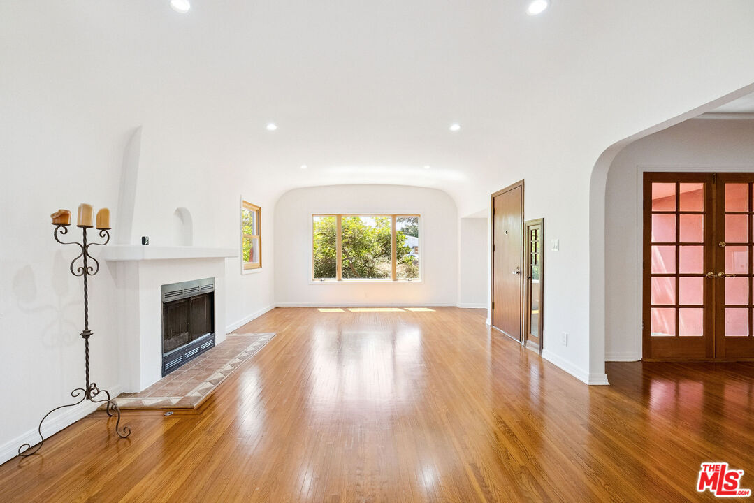 Foto principal - 11819 Juniette St