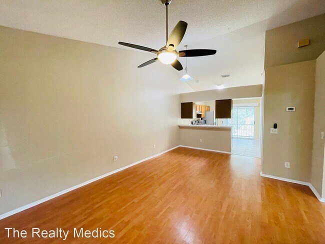 Building Photo - 2 br, 2 bath House - 129 Reserve Cir #205