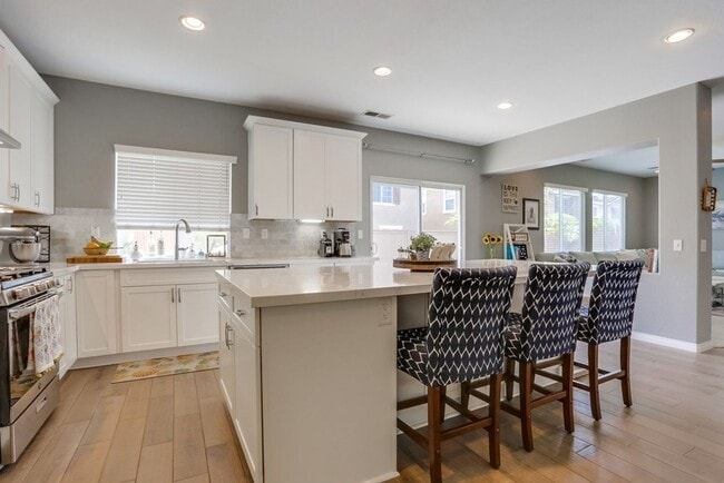 Building Photo - Gorgeous Single Family Home for Rent