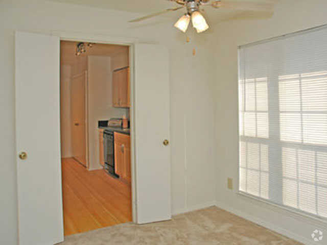 Dining Room - ARIUM Trailwood