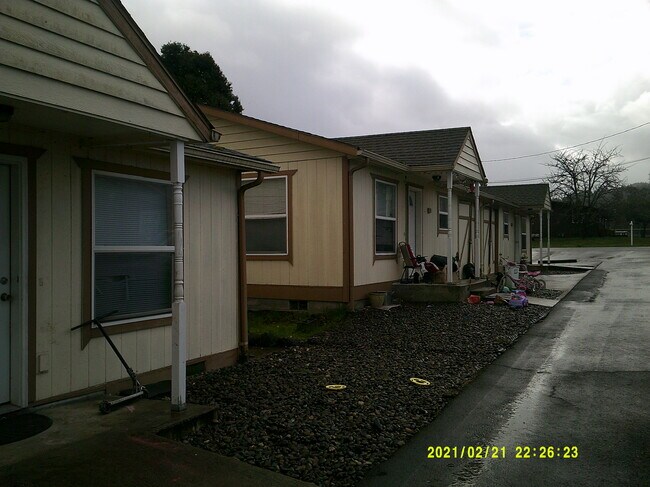 Foto del edificio - 1461 Gleason Rd