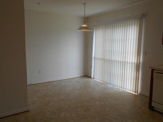 Foto del edificio - 106 Wood Duck Dr