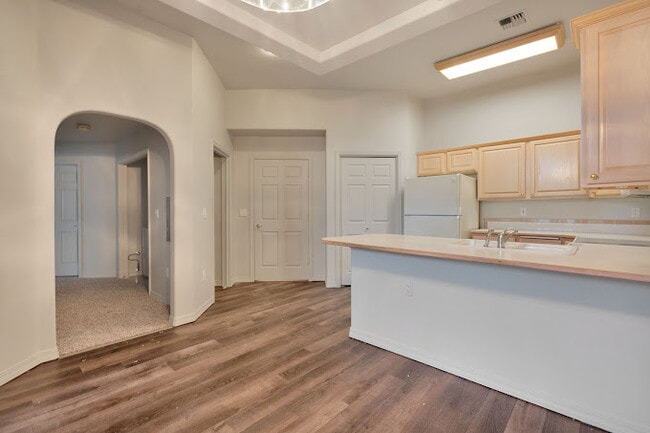 Building Photo - Courtland Place Apartments