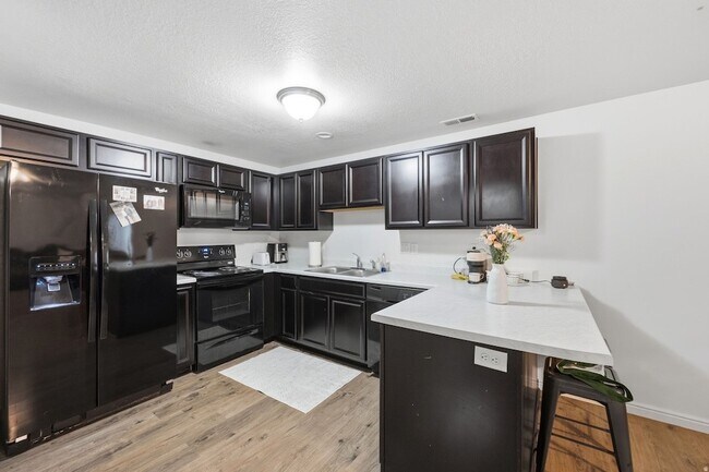 Foto del edificio - 86 E Rose Way