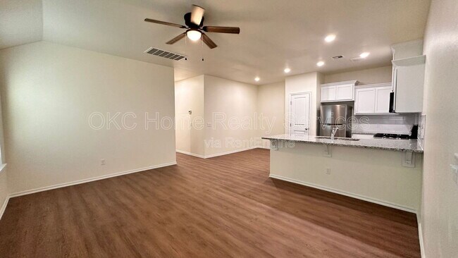 Foto del edificio - 11417 N University Ave