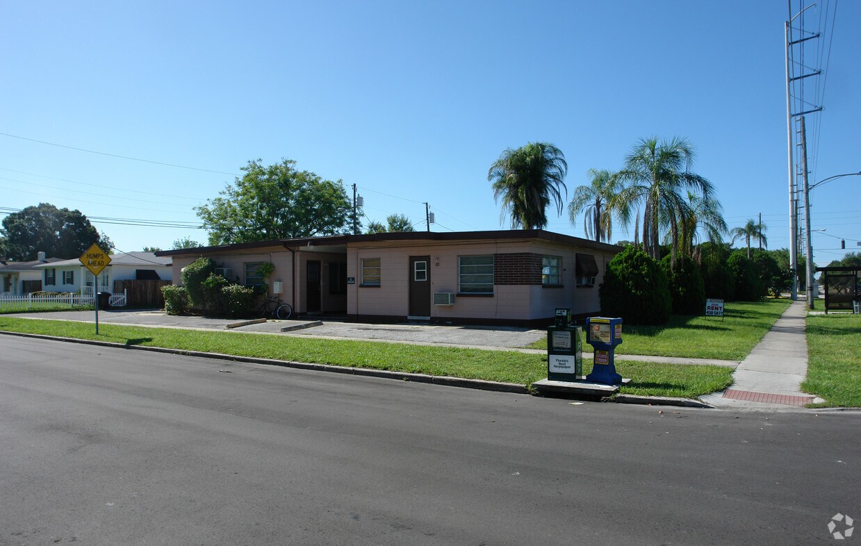 Foto del edificio - 3835 28th St N