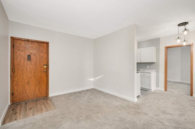 Foto del edificio - 3212 Fremont Ave S