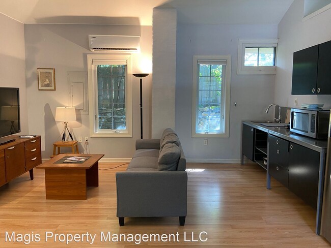 Building Photo - 1 br, 1 bath House - 273 Crescent Ave. #1/...