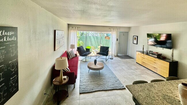 Foto del edificio - 3725 S Olive Ave