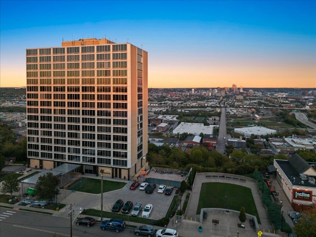 Building Photo - 810 Matson Pl