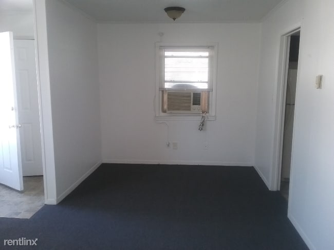 Building Photo - 3 br, 1 bath House - 1314 Old Buckroe Rd