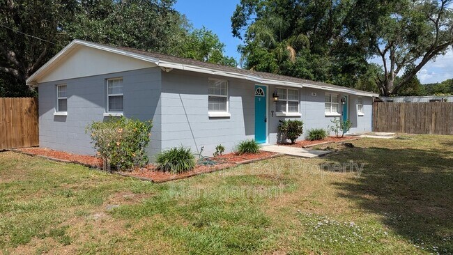 Foto del edificio - 2204 Irene St