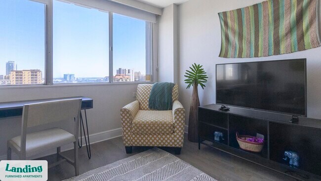 Building Photo - 305 Dr. M.L.K. Jr St S