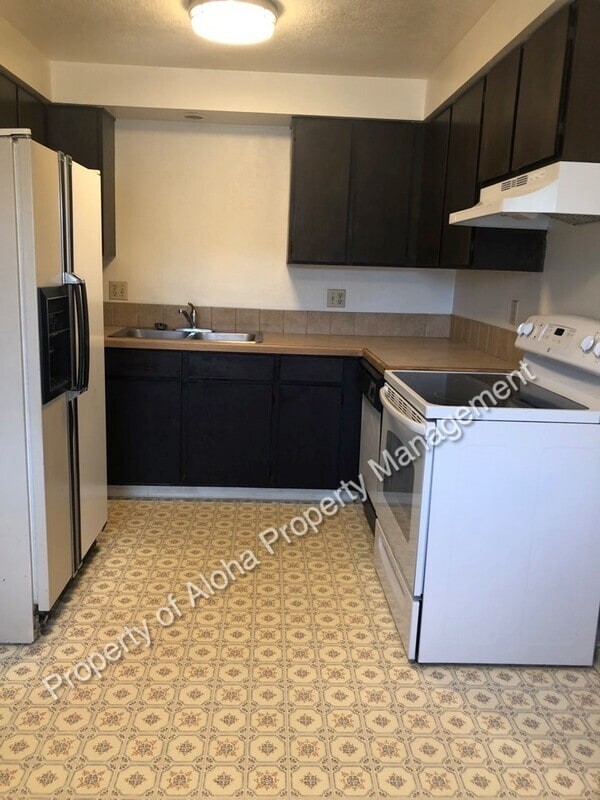 Foto del edificio - 1111 N Arthur Ln